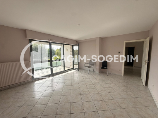 Location Appartement 4 pièces 85m² HUNINGUE 68330 - Photo 1