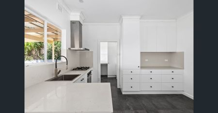 Stylish, spacious, and perfectly located - Photo 4