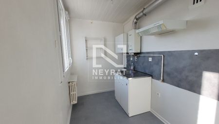 Location Appartement 2 pièces 36m² CHALON SUR SAONE 71100 - Photo 2