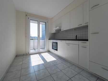 4.5 room apartment on the 2nd floor - Photo 2