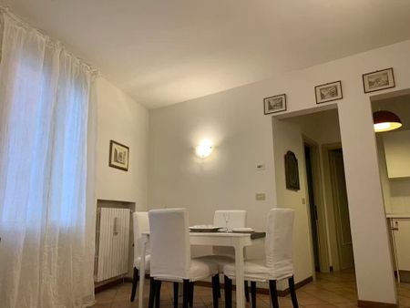 Piazza di Porta San Vitale, Bologna, Emilia-Romagna 40125 - Photo 3