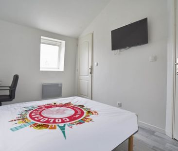 Anatole France Roommate 5 Bedrooms at Ronchin - Photo 1