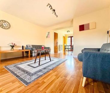 4 Bed Terraced House, Castlebrae Place, EH16 - Photo 1