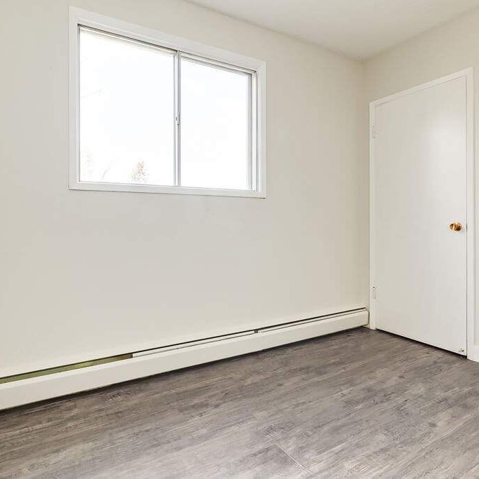 2 Bedroom - Photo 1