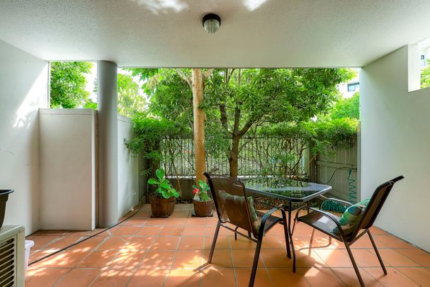 Ground floor apartment, right in the heart of New Farm! - Photo 1