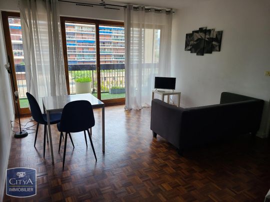 Location Appartement 2 pièces 48m² MARSEILLE 6ème - Photo 1