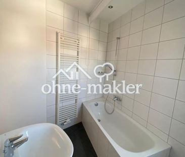 Bad Vilbel, Kernstadt: 3-Zimmer Wohnung im Stilaltbau, optional mit... - Photo 3