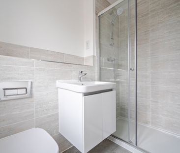 3 bedroom semi-detached house to rent - Photo 6