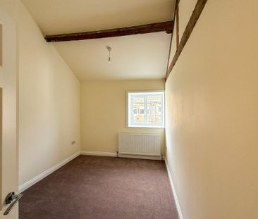 2 bedroom detached house to rent - Photo 2
