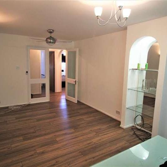 Pasteur Close, Colindale, London, NW9 - Photo 1
