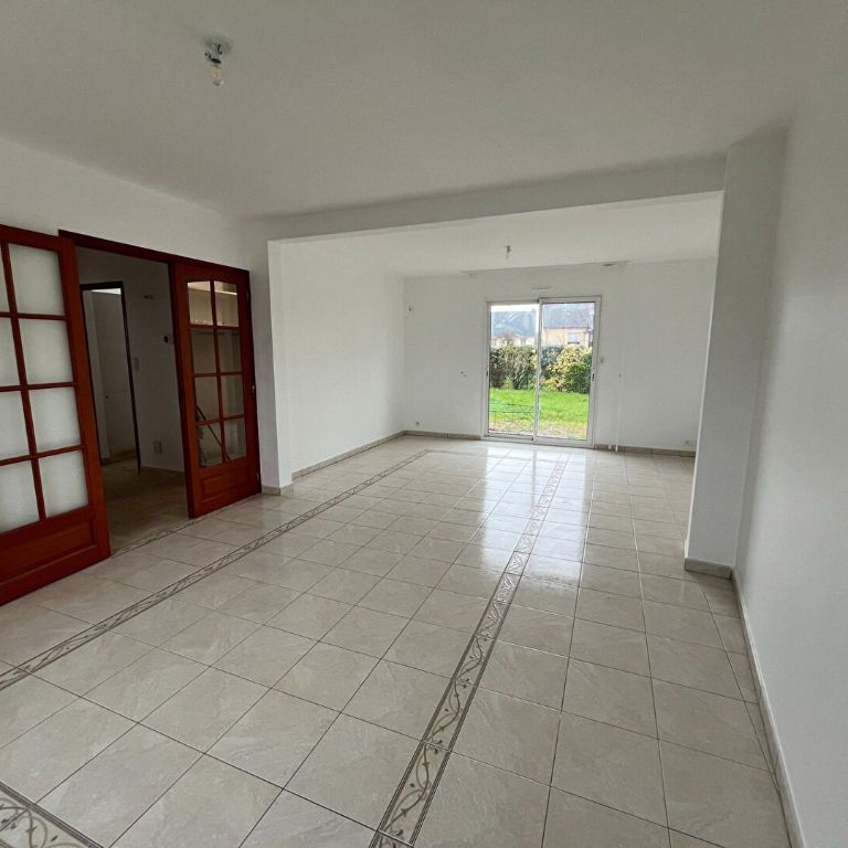 MONTFORT SUR MEU - Maison - 4 chambres - Photo 1