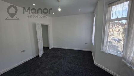 Monega Road, Manor, E12 - Photo 4