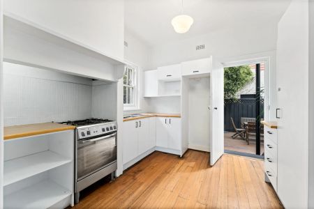 1/1A Williams Road, Prahran. - Photo 4