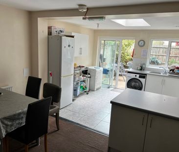 Room in a Shared House, Montrose Road, HA3 - Photo 6