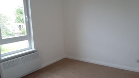 1 bedroom semi-detached house to rent - Photo 2