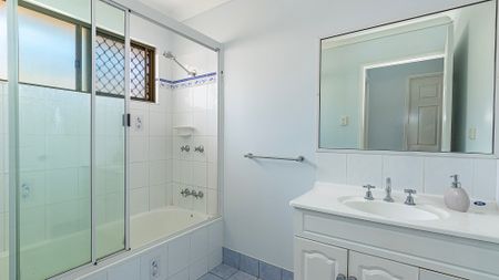 45 Overton Circuit, Kirwan QLD 4817 - House For Rent | Domain - Photo 5