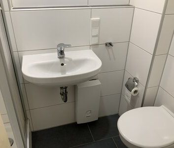 Direkt an der U-Bahn! - Photo 6