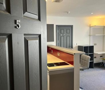 1 bedroom flat to rent - Photo 1