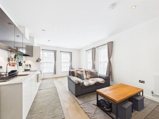 1 bedroom apartment to rent - Photo 1