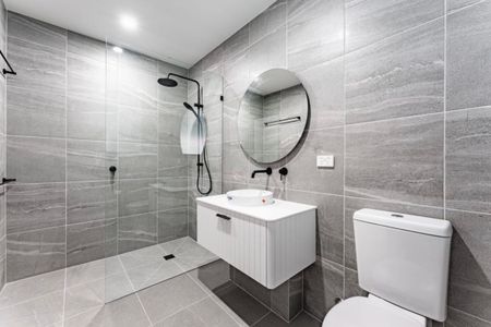 St Kilda East - Photo 4