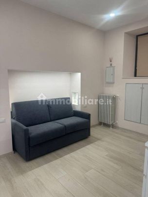 Appartamento via F. De Ambrosis, Centro, Gavirate - Photo 1