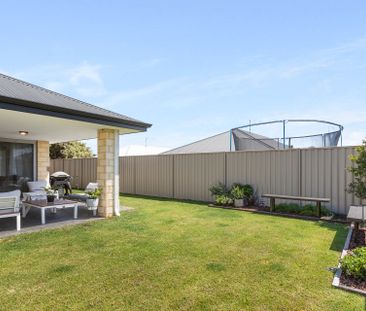 Bright, Airy & Beautiful 4x2 Family Home Near the Beach - Photo 6