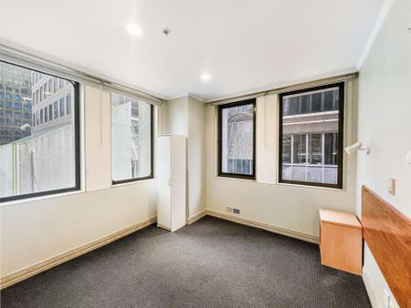 2-Bedroom Apartment in Central Auckland - Photo 3