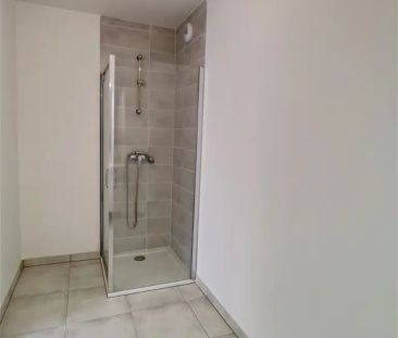 Location appartement 2 pièces - 37m² à Nice (06300) - Photo 2