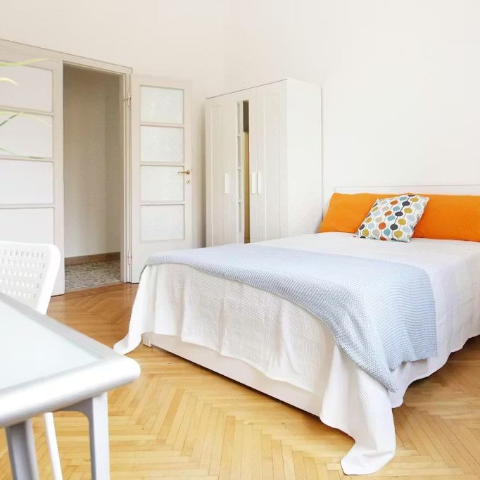 Viale del Risorgimento, Bologna, Emilia-Romagna 40135 - Photo 1