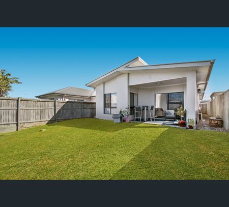 5 Cottonwood Street, Meridan Plains, Qld 4551 - Photo 4