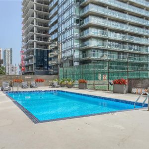 Continental Tower - Photo 2