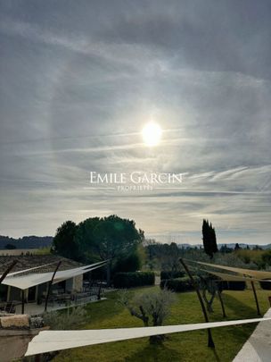 Villa à LOUER proche de Lourmarin, 8 chambres - Photo 1