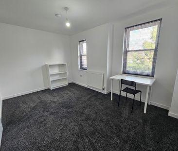 2 Bed Student Accommodation - Photo 6