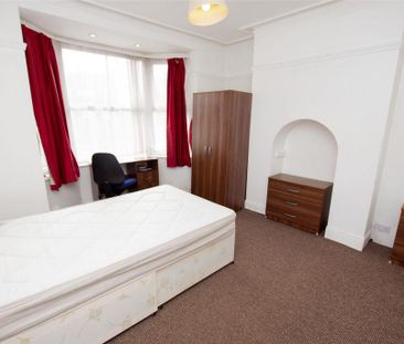 5 bedroom house to rent - Photo 3