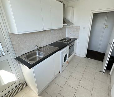 Room in a Shared Flat, Hampstead Road, NW1 - Photo 1