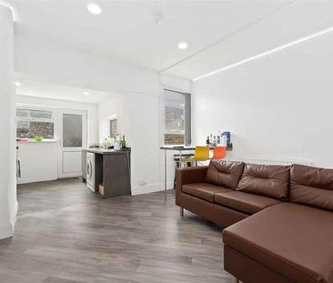 Beaumont Avenue, Plymouth, PL4 - Photo 3