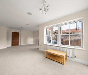 4 bedroom terraced house to rent - Photo 6