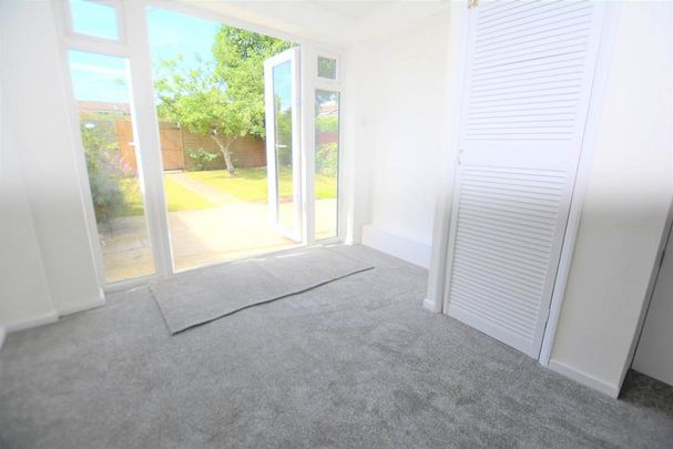 3 bedroom terraced house to rent - Photo 1