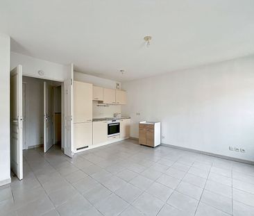 Appartement Cagnes-sur-Mer 1 pièce(s) VIDE - Photo 3