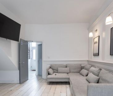 6 bedroom house to rent - Photo 2