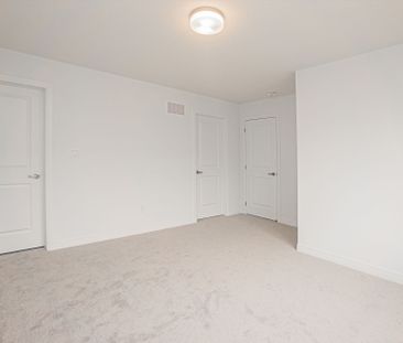 For Lease - 7 Moosehead Drive, Brampton, Ontario - Photo 2