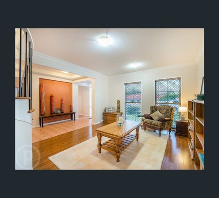 3 Marlborough Place, Carindale, Qld 4152 - Photo 4