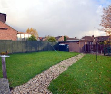3 bedroom detached bungalow to rent - Photo 6