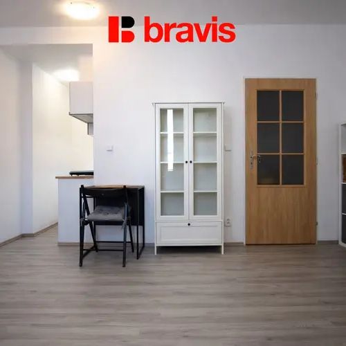 Pronájem bytu 1+kk, Brno - Maloměřice, ulice Markéty Kuncové, zařízený - Fotografie 1