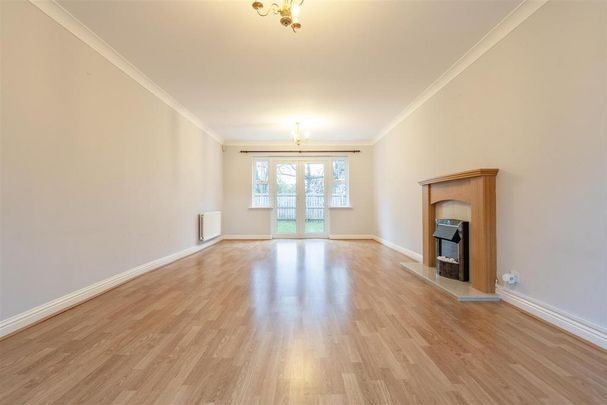 5 bedroom detached house to rent - Photo 1
