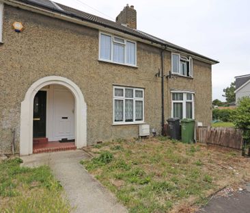 Price £1,850 pcm - Available Now - Part Furnished - Photo 5