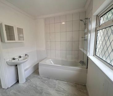 3 bedroom terraced house to rent - Photo 6