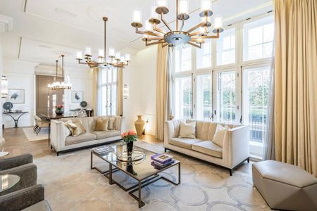 4 bedroom flat to rent - Photo 2