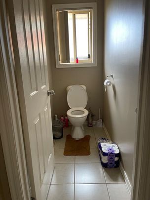 Hoppers Crossing - Photo 1