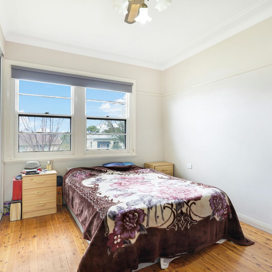 Family Home in North Tamworth - Photo 1
